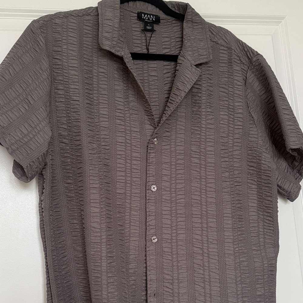Boohoo Mens Textured Taupe Button Down Shirt